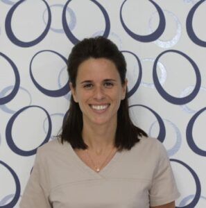 endodoncia- Dra. Rebeca Bartolomé, endodoncista en clínica dental Doctores Arena