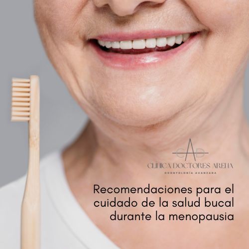 menopausia y salud dental, prótesis dentales, osteoporosis, efectos de la menopausia en la salud dental, Cómo afecta la menopausia a tu salud dental, clínica Dental Dres. Arena en Chamartín
